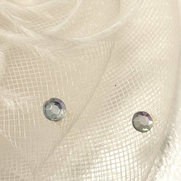 White Bow & Feathers Fascinator Hair Clip Hair Accessory - Picture 7 of 14